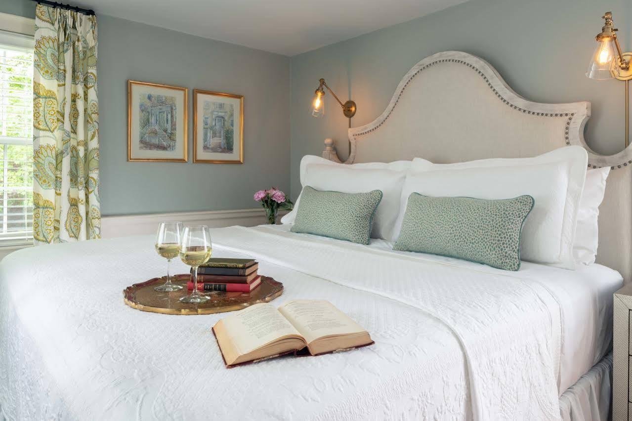 The Inn At Yarmouth Port (Adults Only) Buitenkant foto