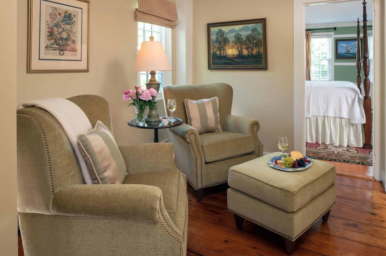 The Inn At Yarmouth Port (Adults Only) Buitenkant foto